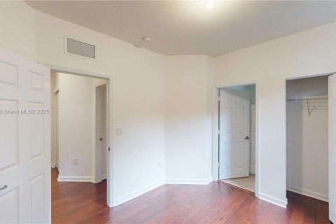 Villa ou maison à vendre à Miami, Floride: 4 chambres, 210.42 m2 № 1924533 - photo 30