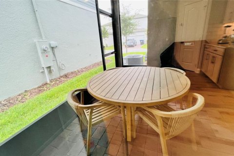 House in Winter Garden, Florida 4 bedrooms, 260.78 sq.m. № 2218630 - photo 14