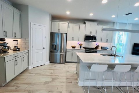 House in Winter Garden, Florida 4 bedrooms, 260.78 sq.m. № 2218630 - photo 26