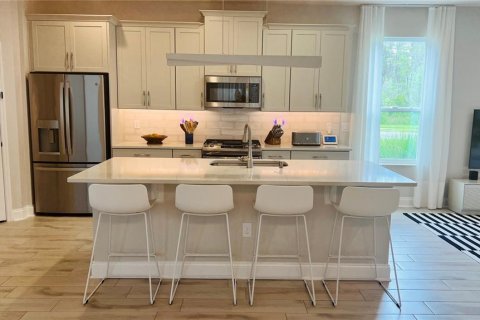 House in Winter Garden, Florida 4 bedrooms, 260.78 sq.m. № 2218630 - photo 28