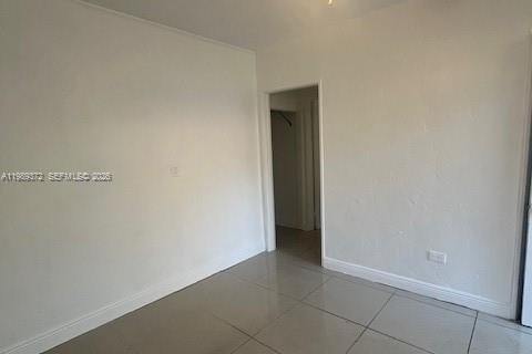 Villa ou maison à louer à North Miami Beach, Floride: 1 chambre, 249.35 m2 № 2051507 - photo 29