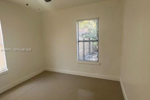 Villa ou maison à louer à North Miami Beach, Floride: 1 chambre, 249.35 m2 № 2051507 - photo 23