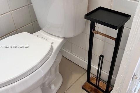 Villa ou maison à louer à North Miami Beach, Floride: 1 chambre, 249.35 m2 № 2051507 - photo 16