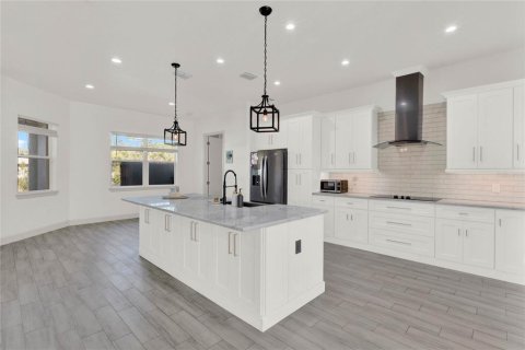 Купить виллу или дом в Таварес, Флорида 8 комнат, 250.65м2, № 1584712 - фото 13