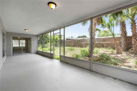 Villa ou maison à vendre à Port Richey, Floride: 3 chambres, 140.47 m2 № 2149026 - photo 24