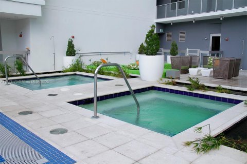 Condominio en venta en Miami, Florida, 2 dormitorios, 153.01 m2 № 1872352 - foto 26