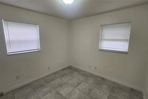 Villa ou maison à louer à Daytona Beach, Floride: 3 chambres, 95.32 m2 № 1886185 - photo 11