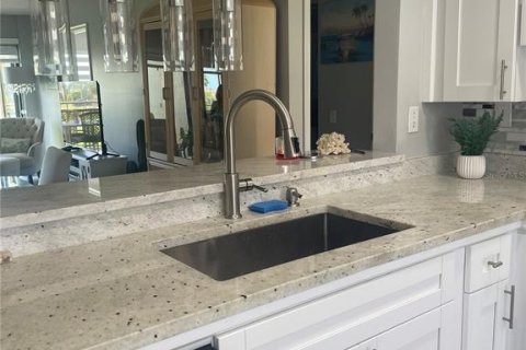 Copropriété à louer à Saint Petersburg, Floride: 2 chambres, 89.19 m2 № 2214303 - photo 5