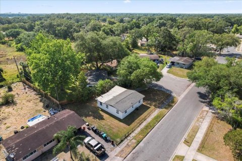 House in Orlando, Florida 2 bedrooms, 84.08 sq.m. № 2165918 - photo 23