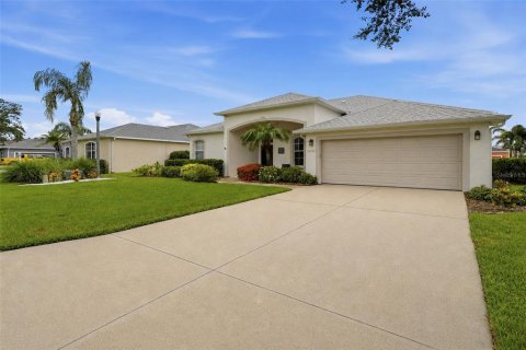 House in Parrish, Florida 3 bedrooms, 193.14 sq.m. № 2237120 - photo 3