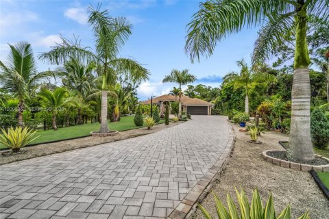 Casa en venta en Loxahatchee Groves, Florida, 3 dormitorios, 206.15 m2 № 2372386 - foto 7