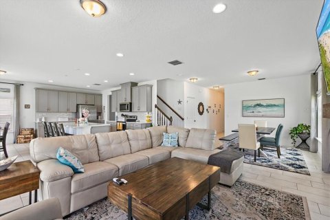 Casa en venta en Palm Coast, Florida, 3 dormitorios, 232.16 m2 № 1914283 - foto 5