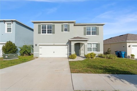 Casa en Haines City, Florida 5 dormitorios, 250.46 m2 № 2380599