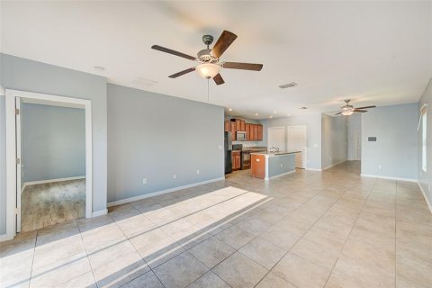 Casa en venta en Riverview, Florida, 5 dormitorios, 224.36 m2 № 1914717 - foto 5