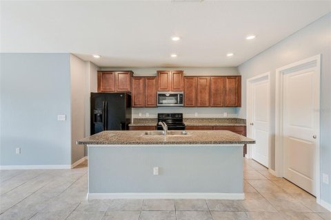 House in Riverview, Florida 5 bedrooms, 224.36 sq.m. № 1914717 - photo 4