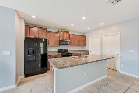 House in Riverview, Florida 5 bedrooms, 224.36 sq.m. № 1914717 - photo 24