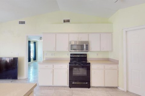 Casa en venta en Lakeland, Florida, 3 dormitorios, 133.22 m2 № 2231928 - foto 13