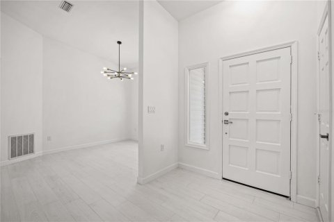 House in Sarasota, Florida 3 bedrooms, 157.1 sq.m. № 1584880 - photo 5