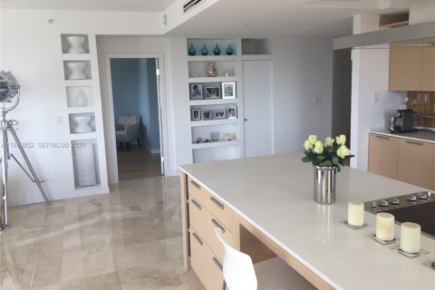 Купить кондоминиум в Майами-Бич, Флорида 3 спальни, 198.81м2, № 2051909 - фото 6