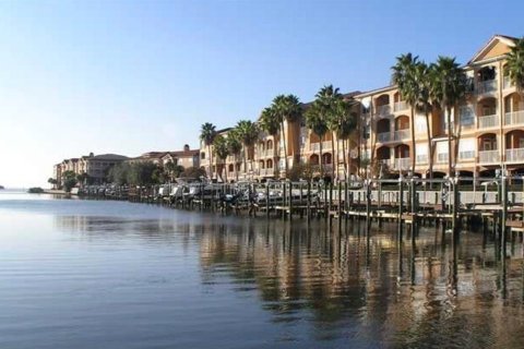 Condo in Tampa, Florida, 2 bedrooms № 2277377