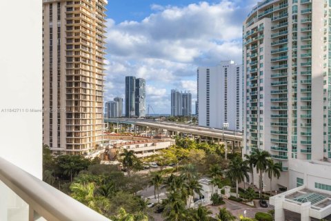 Copropriété à vendre à Aventura, Floride: 2 chambres, 219.25 m2 № 2088739 - photo 10