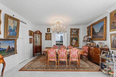 Copropriété à vendre à Aventura, Floride: 2 chambres, 219.25 m2 № 2088739 - photo 17