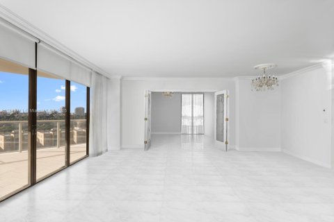 Copropriété à vendre à Aventura, Floride: 2 chambres, 219.25 m2 № 2088739 - photo 21