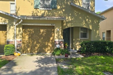 Adosado en alquiler en Tampa, Florida, 3 dormitorios, 162.67 m2 № 1917911 - foto 1