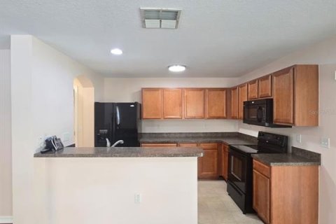 Adosado en alquiler en Tampa, Florida, 3 dormitorios, 162.67 m2 № 1917911 - foto 3