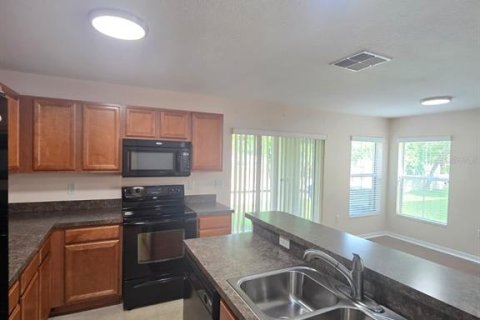 Adosado en alquiler en Tampa, Florida, 3 dormitorios, 162.67 m2 № 1917911 - foto 6