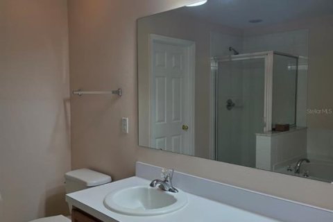 Adosado en alquiler en Tampa, Florida, 3 dormitorios, 162.67 m2 № 1917911 - foto 16