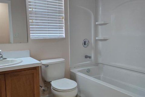 Adosado en alquiler en Tampa, Florida, 3 dormitorios, 162.67 m2 № 1917911 - foto 21