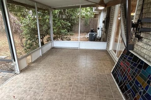 Villa ou maison à vendre à Tavares, Floride: 2 chambres, 84.91 m2 № 2147933 - photo 13