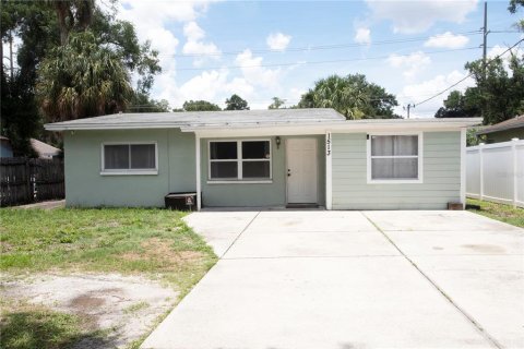 Villa ou maison à Tampa, Floride 4 chambres, 115.38 m2 № 2112489