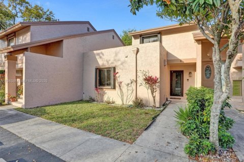 Townhouse in Cooper City, Florida 3 bedrooms, 123 sq.m. № 2027853 - photo 26