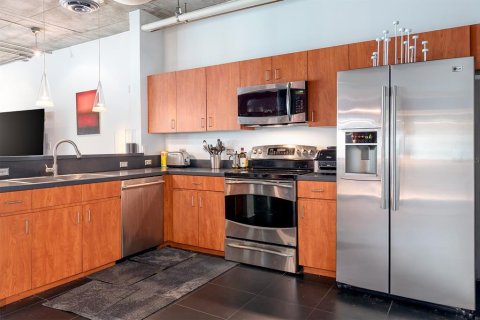 Condo in Orlando, Florida, 1 bedroom  № 1787713 - photo 7