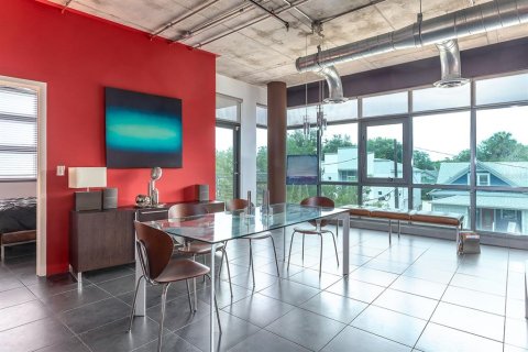 Condo in Orlando, Florida, 1 bedroom  № 1787713 - photo 11
