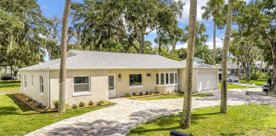 Villa ou maison à New Port Richey, Floride 3 chambres, 161.65 m2 № 2389075