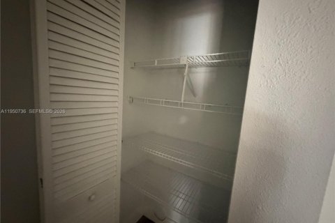 Condominio en alquiler en Pompano Beach, Florida, 2 dormitorios, 77.11 m2 № 2008842 - foto 18