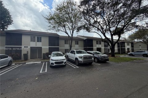 Condominio en alquiler en Pompano Beach, Florida, 2 dormitorios, 77.11 m2 № 2008842 - foto 22