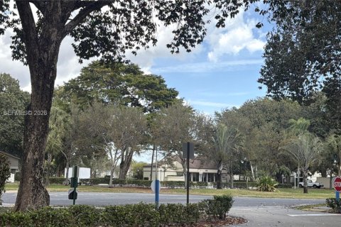 Condominio en alquiler en Pompano Beach, Florida, 2 dormitorios, 77.11 m2 № 2008842 - foto 20