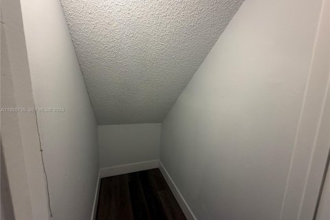 Condominio en alquiler en Pompano Beach, Florida, 2 dormitorios, 77.11 m2 № 2008842 - foto 19