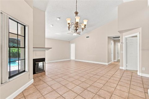 House in Clearwater, Florida 4 bedrooms, 178.09 sq.m. № 2360930 - photo 19