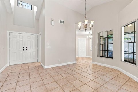 House in Clearwater, Florida 4 bedrooms, 178.09 sq.m. № 2360930 - photo 16