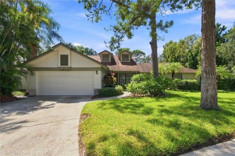 House in Clearwater, Florida 4 bedrooms, 178.09 sq.m. № 2360930 - photo 4