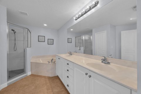 Adosado en venta en Port St. Lucie, Florida, 3 dormitorios, 205.59 m2 № 2078320 - foto 22