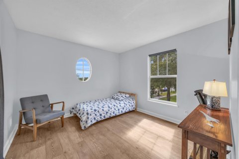 Adosado en venta en Port St. Lucie, Florida, 3 dormitorios, 205.59 m2 № 2078320 - foto 17