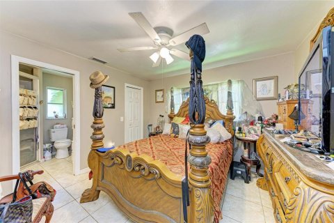 House in Venice, Florida 3 bedrooms, 115.38 sq.m. № 1913659 - photo 12