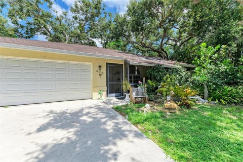 House in Venice, Florida 3 bedrooms, 115.38 sq.m. № 1913659 - photo 3