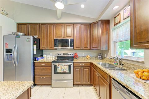 House in Venice, Florida 3 bedrooms, 115.38 sq.m. № 1913659 - photo 10